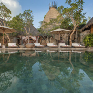BALI_MARIAH_LILLELUND_336x336_N_1